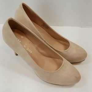 Madden Girl Size: 8 heals